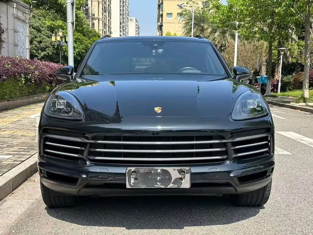 Porsche Cayenne 2018 — фото 2
