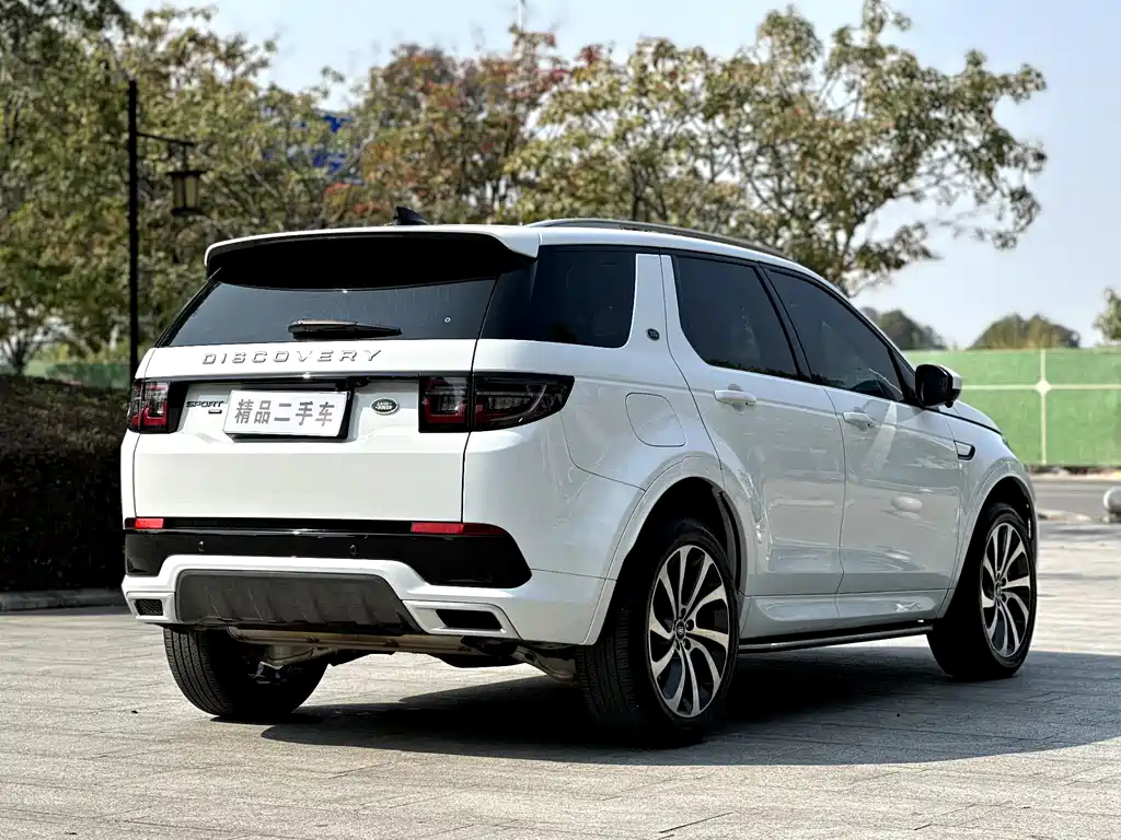 Land Rover Discovery Sport 2022 — фото 8