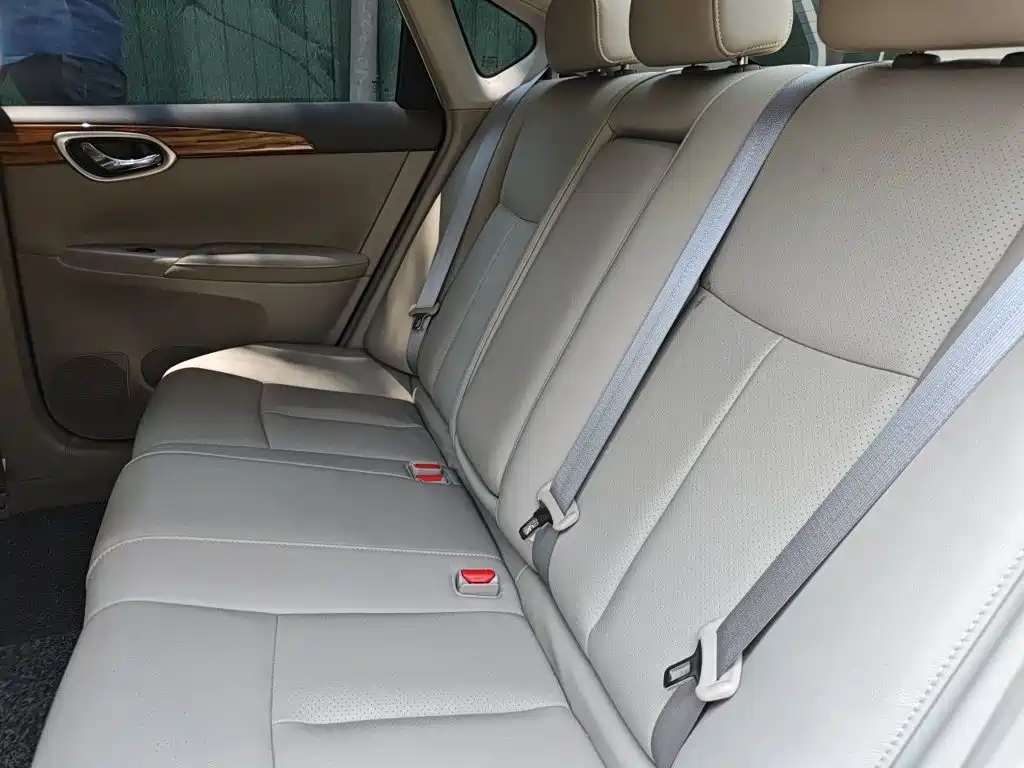 Nissan Sylphy 2015 — фото 15