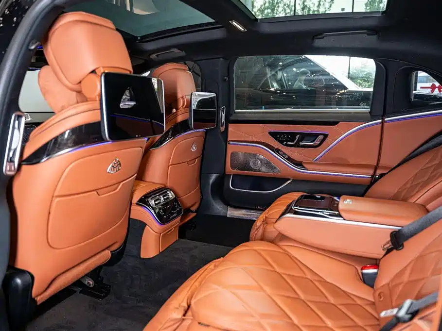 Mercedes-Benz S-Class 2023 — фото 13