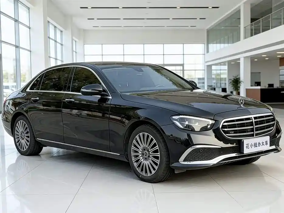 Mercedes-Benz E-Class 2022 — фото 1