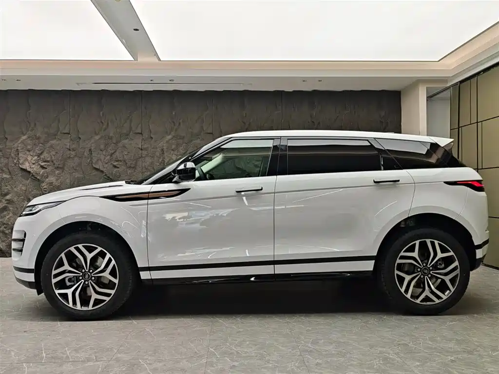 Land Rover Evoque 2026 — фото 3
