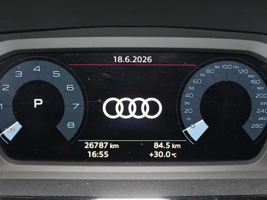 Audi A3 2023 — фото 11