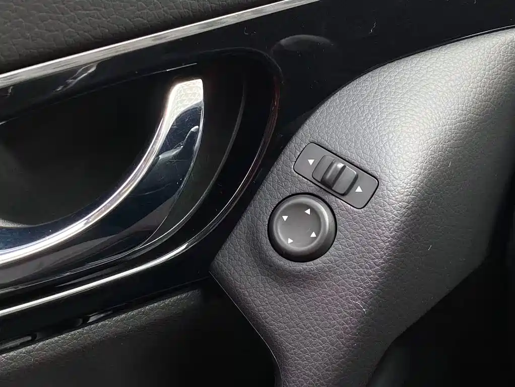 Nissan Qashqai 2016 — фото 16
