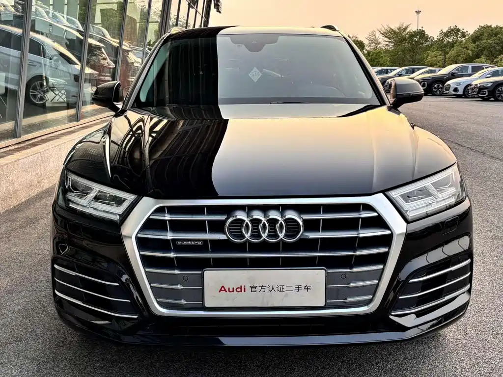 Audi Q5L 2019 — фото 2