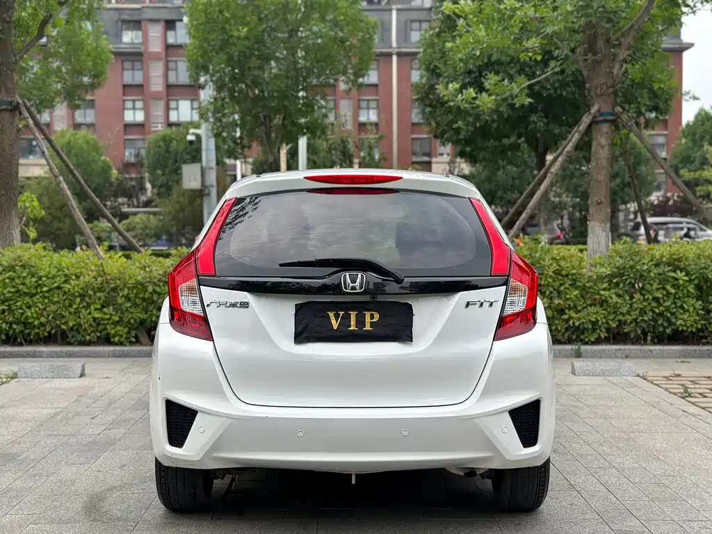 Honda Fit 2015 — фото 8