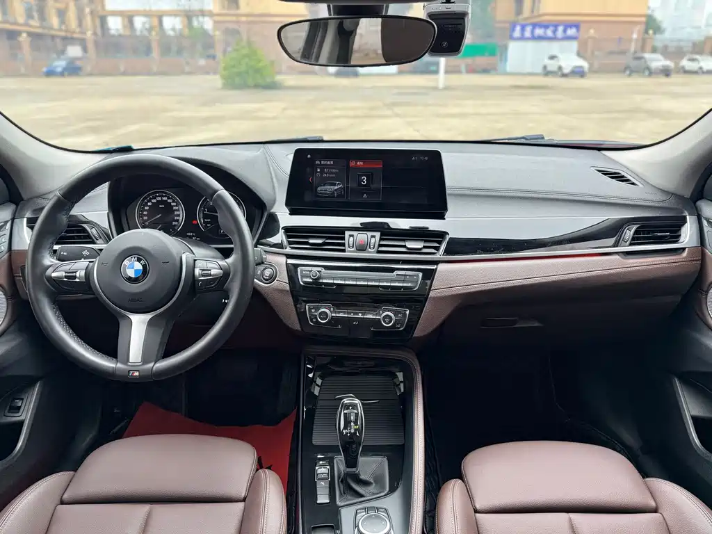 BMW X2 2022 — фото 12