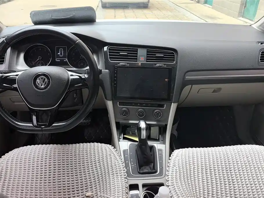 Volkswagen Golf 2015 — фото 12