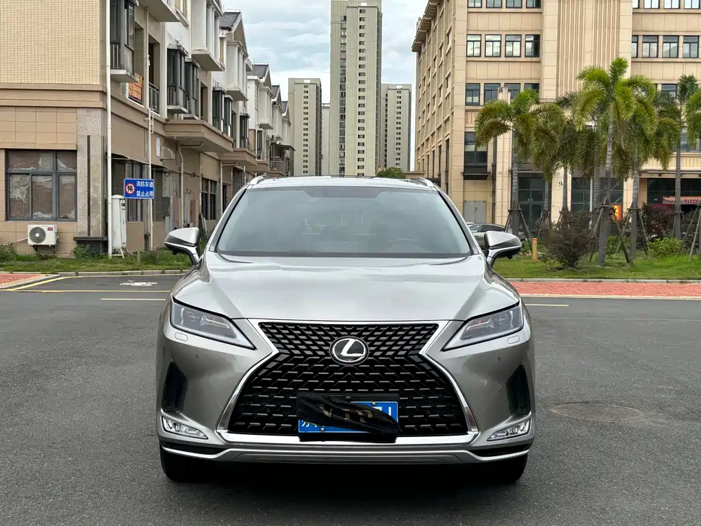 Lexus RX 2022 — фото 2