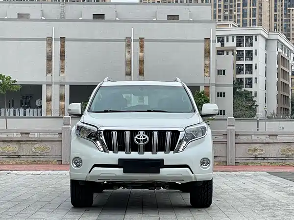 Toyota Prado 2010