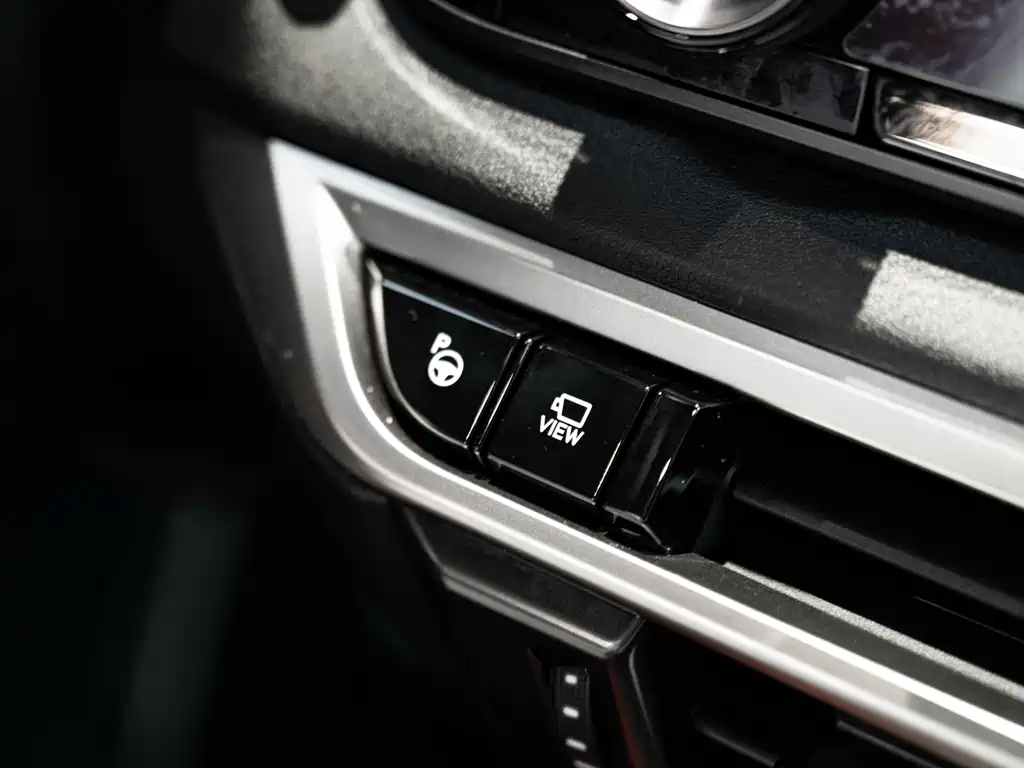 Lexus RX 2023 — фото 19