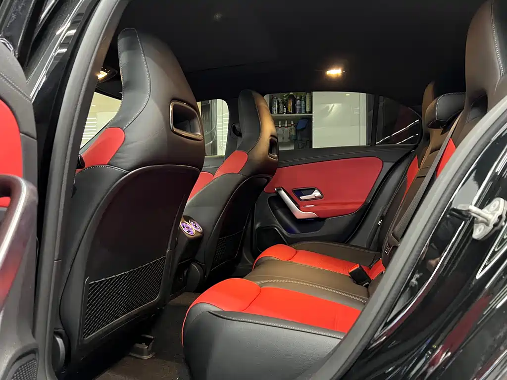 Mercedes-Benz A-Class AMG 2023 — фото 9
