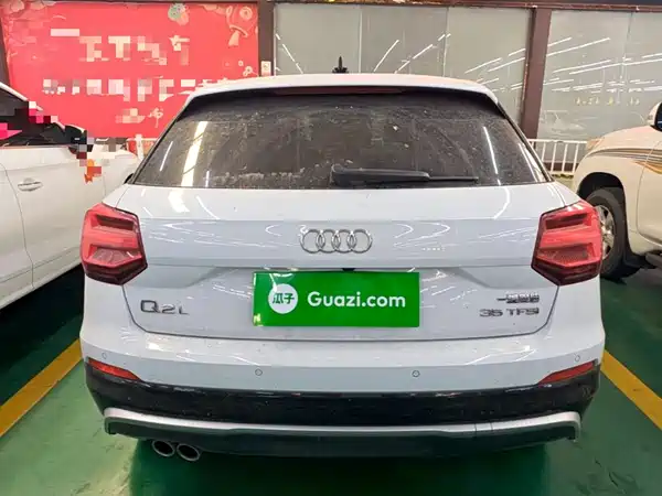 Audi Q2L 2021