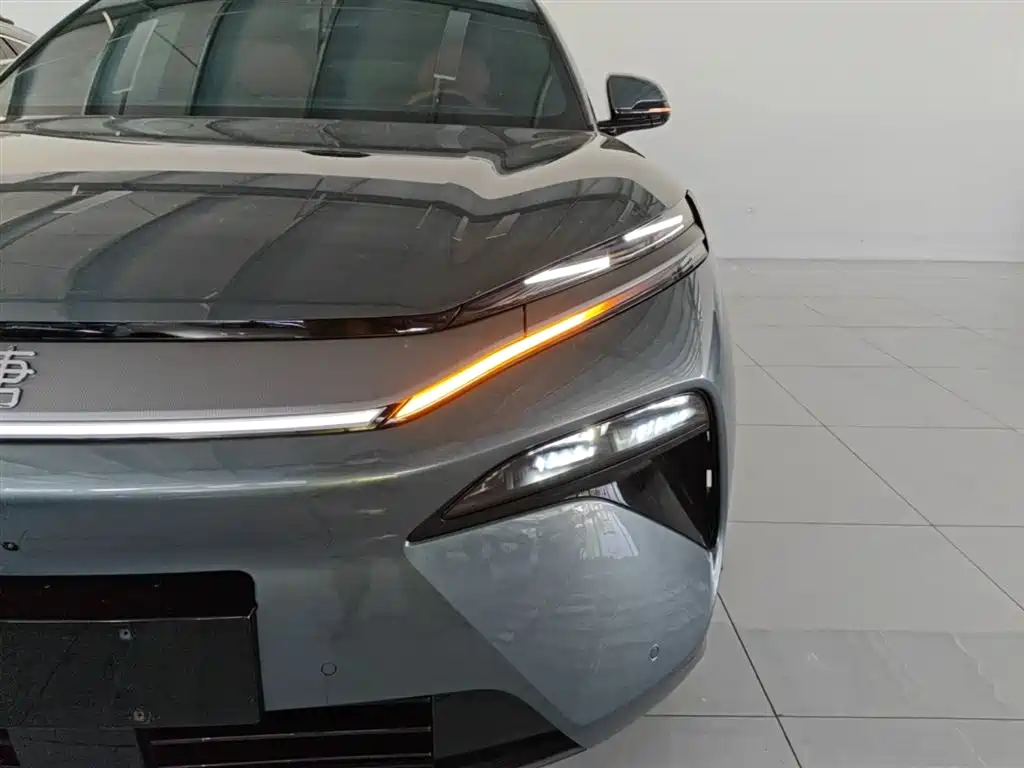 BYD Tang L 2025 — фото 15