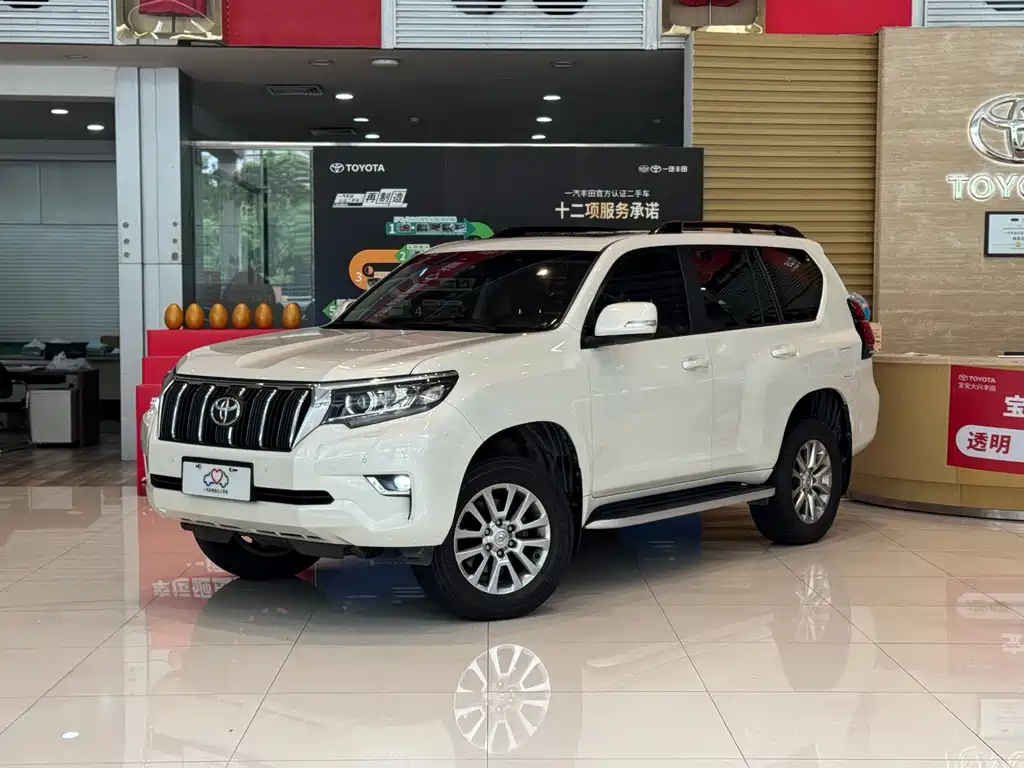 Toyota Prado 2018 — фото 1