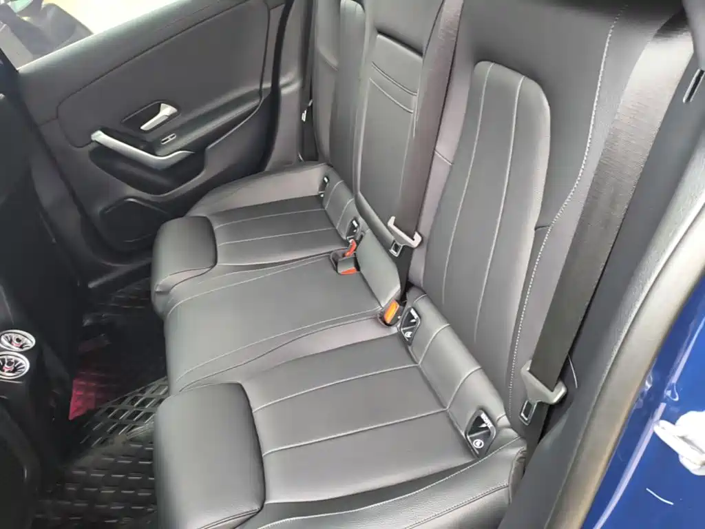 Mercedes-Benz A-Class 2023 — фото 17