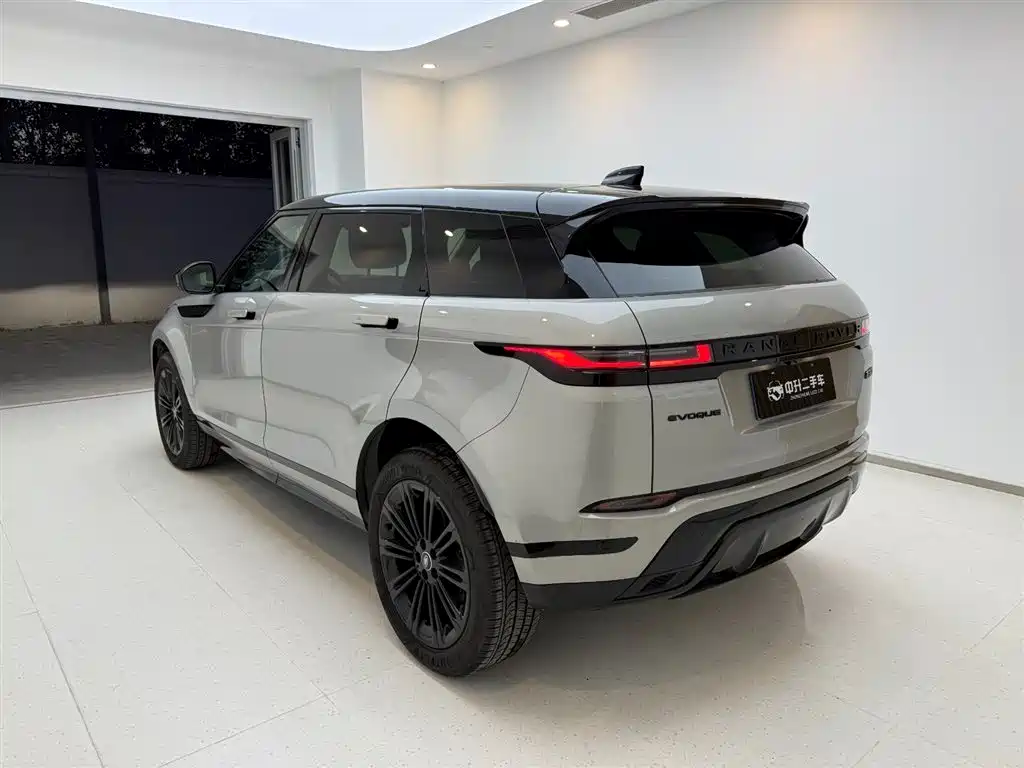 Land Rover Evoque 2024 — фото 5