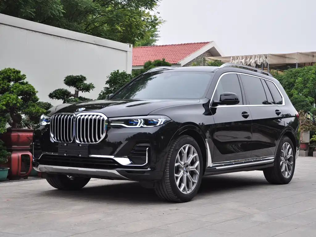 BMW X7 2020 — фото 1