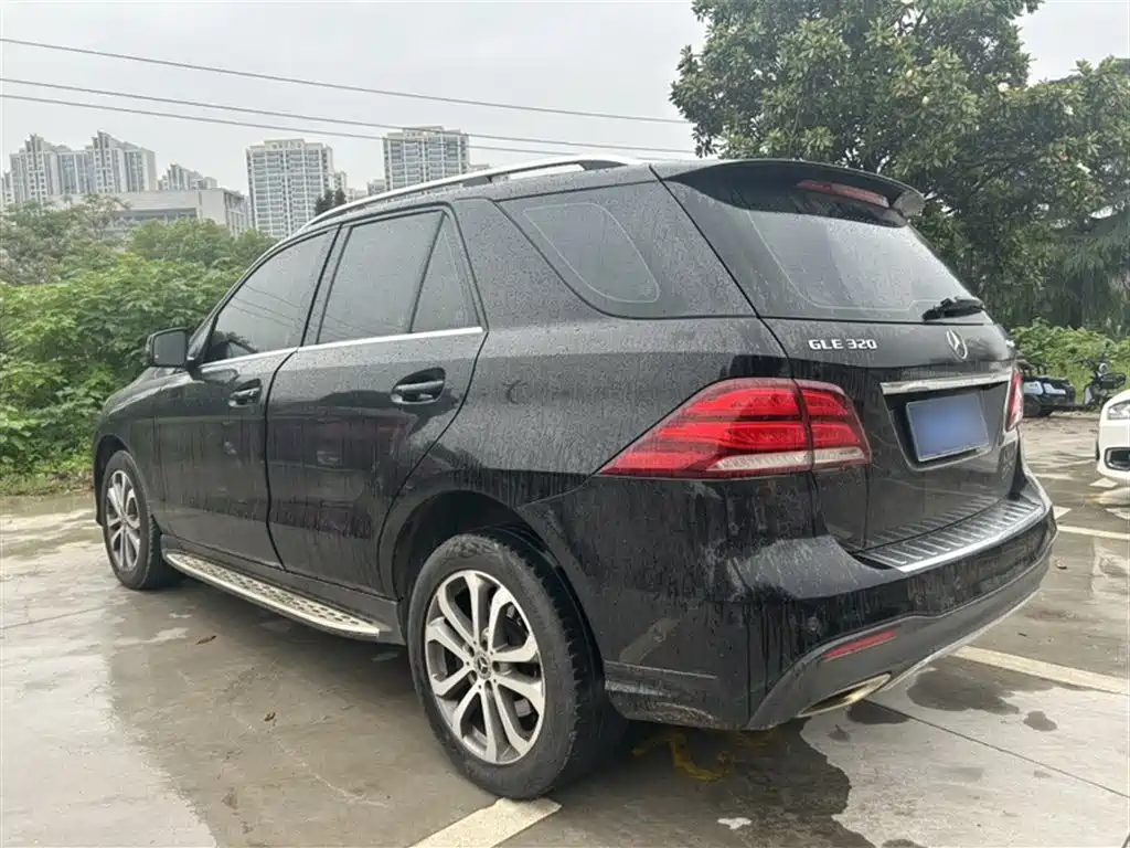 Mercedes-Benz GLE 2018 — фото 5