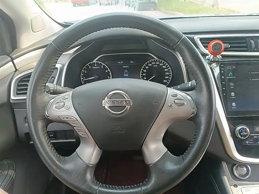 Nissan Murano 2017 — фото 11