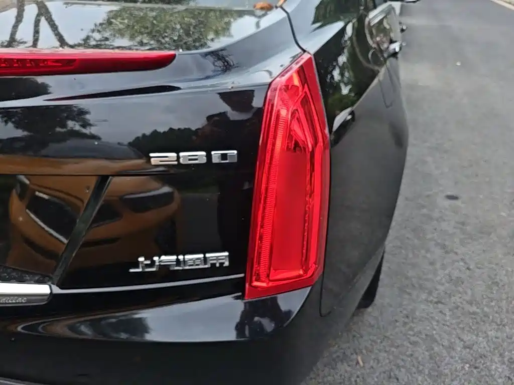 Cadillac ATS-L 2018 — фото 8