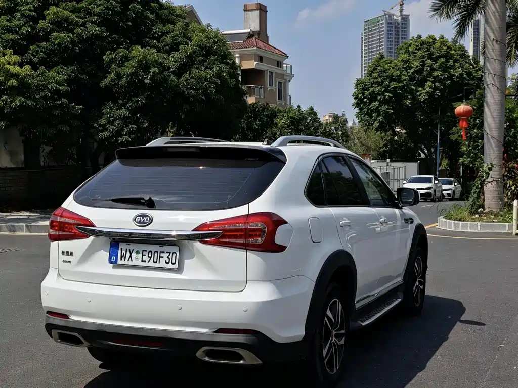 BYD Tang New Energy 2015