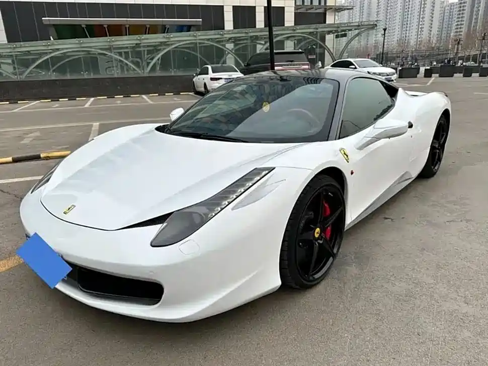 Ferrari 458 2013 — фото 1