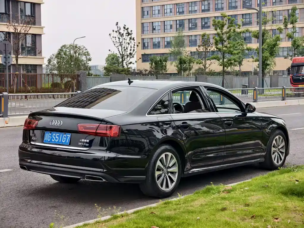 Audi A6L 2016 — фото 3