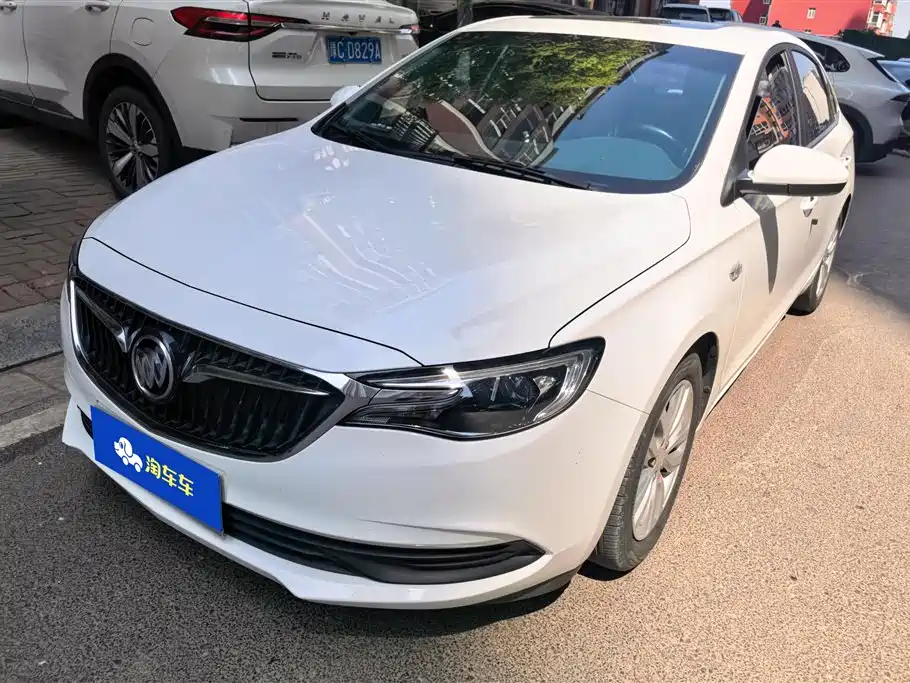 Buick Excelle 2021 — фото 1