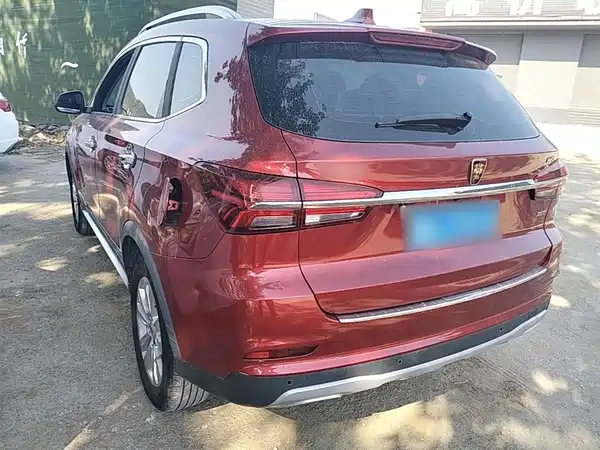 Roewe RX5 2016