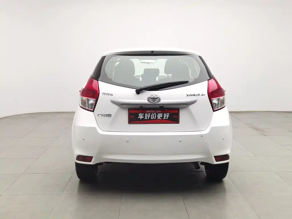 Toyota Yaris L 2016