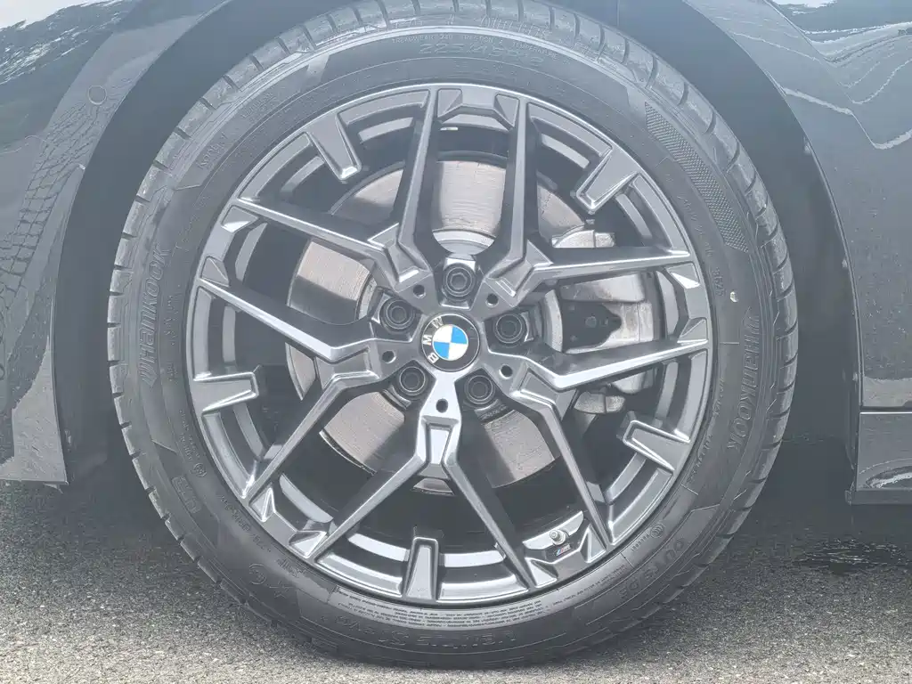 BMW 3 Series 2025