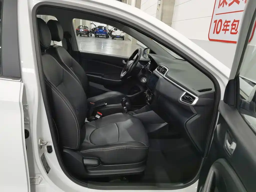 Hyundai Verna 2019 — фото 23