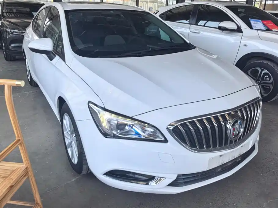 Buick Verano 2017 — фото 1