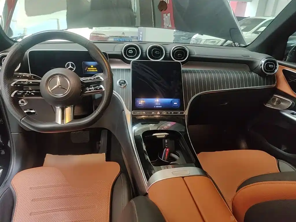 Mercedes-Benz GLC 2023 — фото 10
