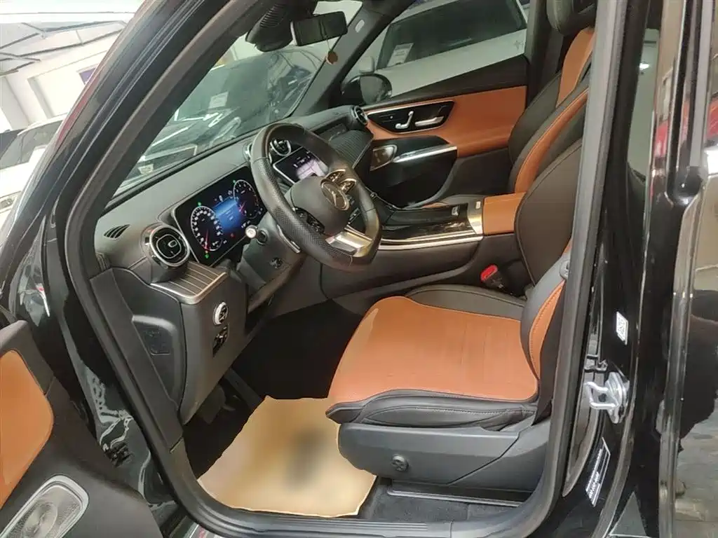 Mercedes-Benz GLC 2023 — фото 15