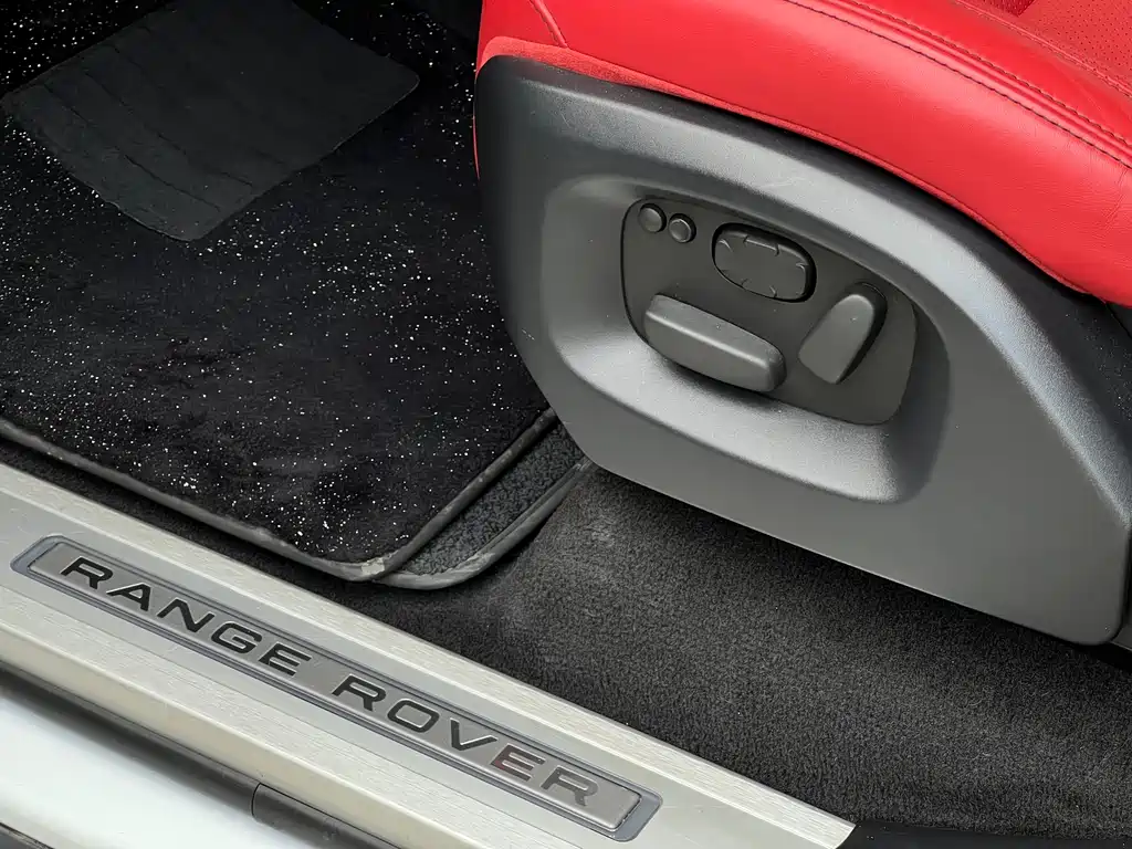 Land Rover Sport 2014 — фото 23