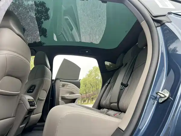 Geely Galaxy Starshine 8 2025