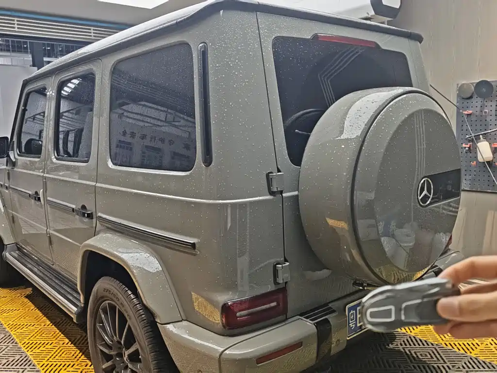 Mercedes-Benz G-Class 2023 — фото 2