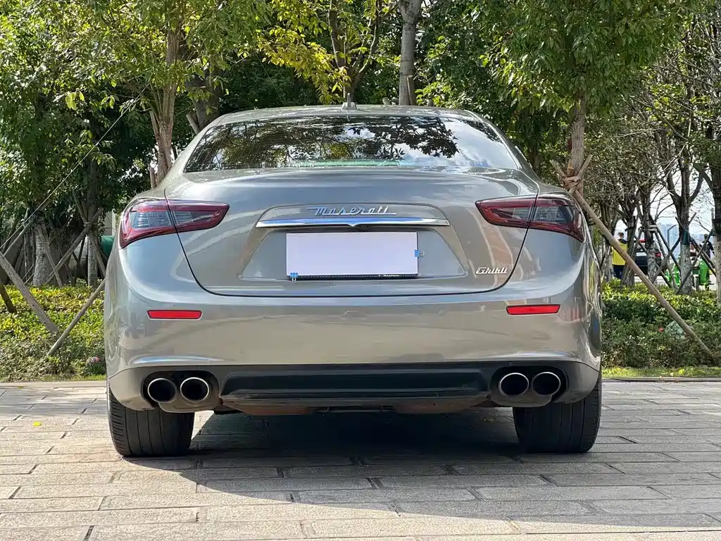 Maserati Ghibli 2014 — фото 8