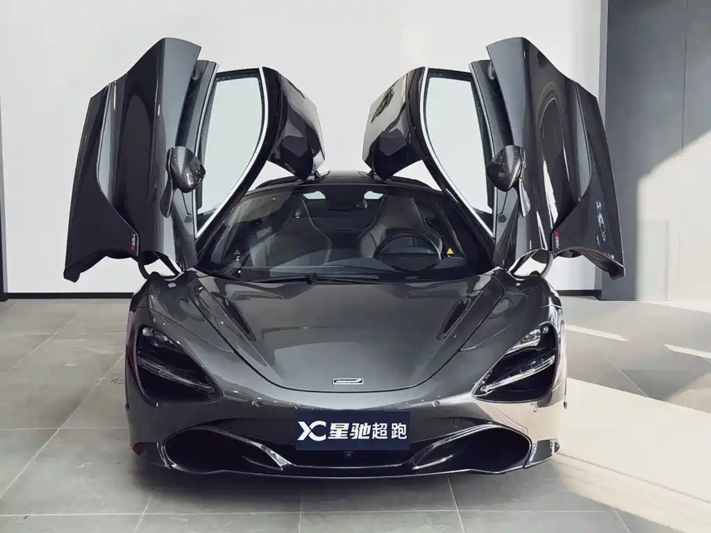 McLaren 720S 2018 — фото 2