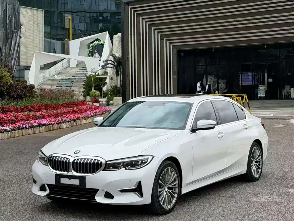 BMW 3 Series 2020