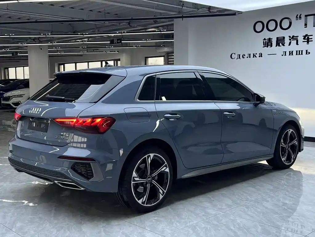 Audi A3 2022 — фото 6