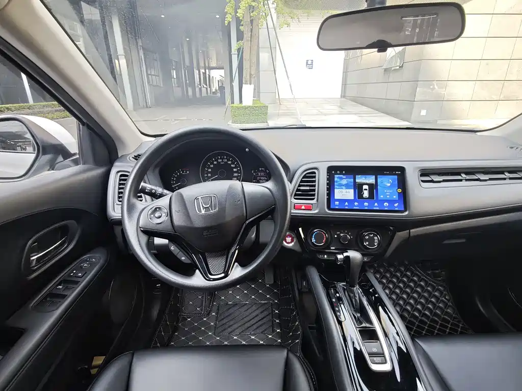Honda Vezel 2016 — фото 8