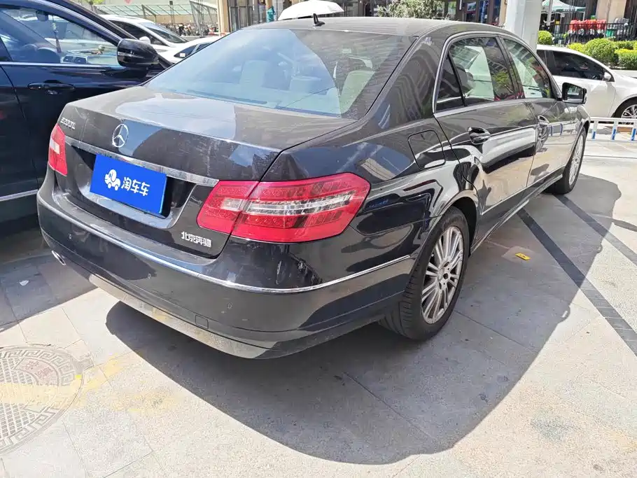 Mercedes-Benz E-Class 2012
