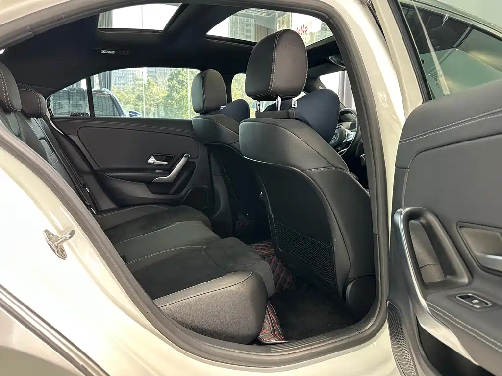 Mercedes-Benz A-Class 2023 — фото 33
