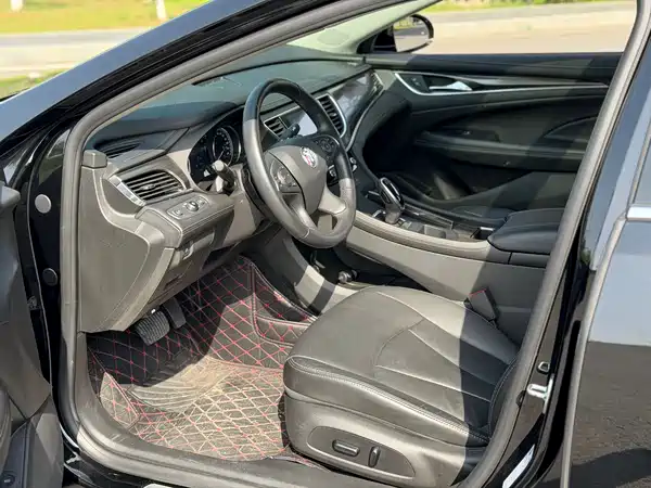 Buick LaCrosse 2022