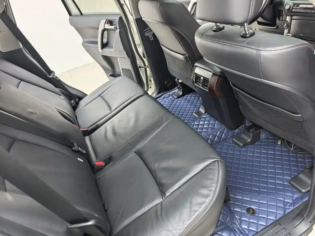 Toyota Prado 2016 — фото 14
