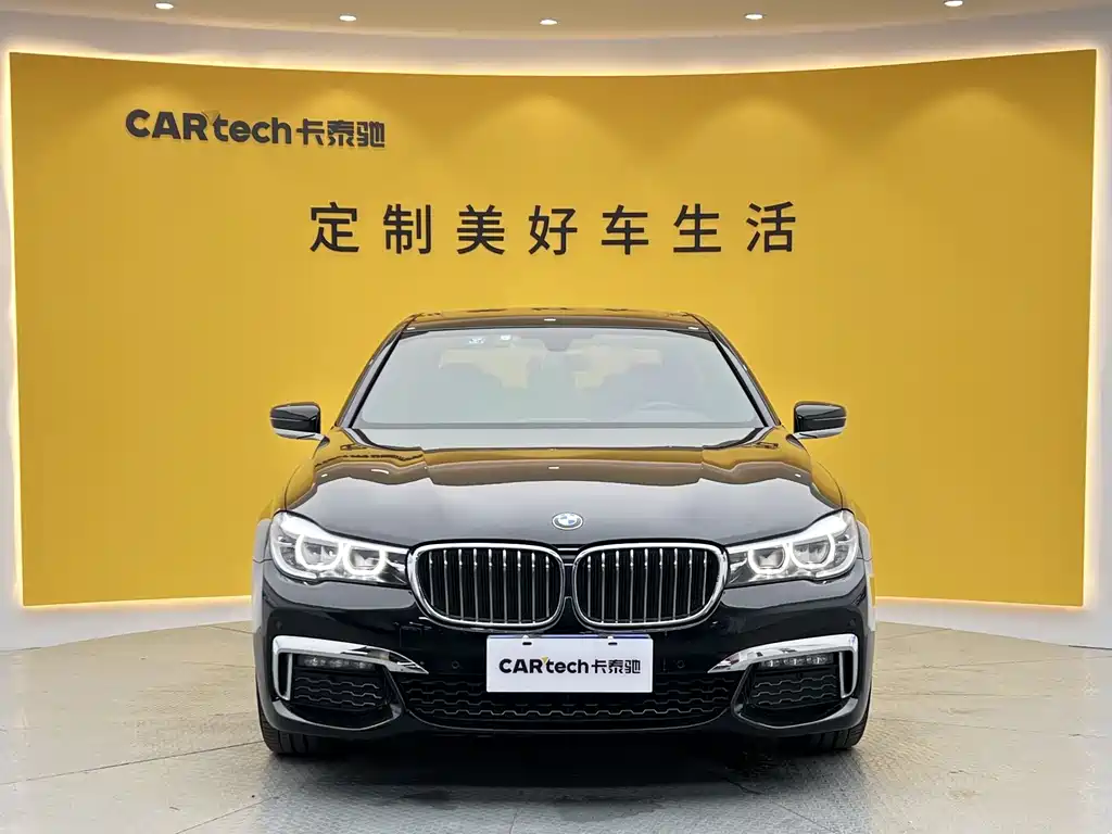 BMW 7 Series 2018 — фото 2