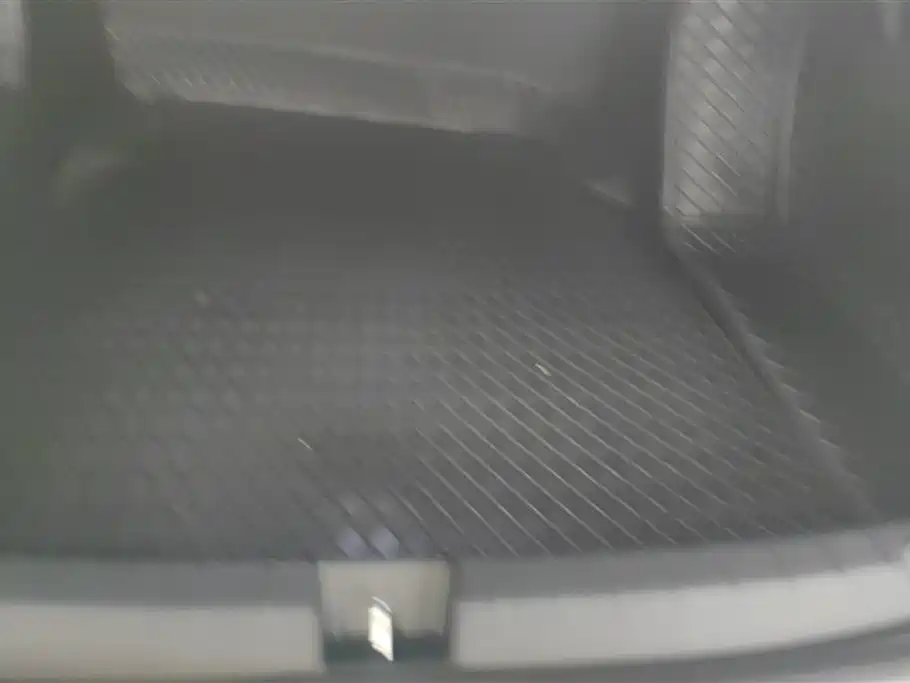 BYD Seal 05 DM-i 2025 — фото 4